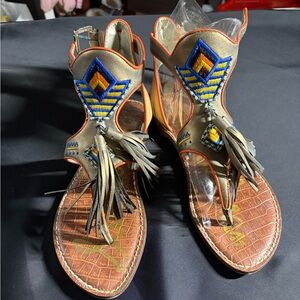 Sam Edelman Embroidered Gladiator Sandals | Tassel Fringe | Boho Chic